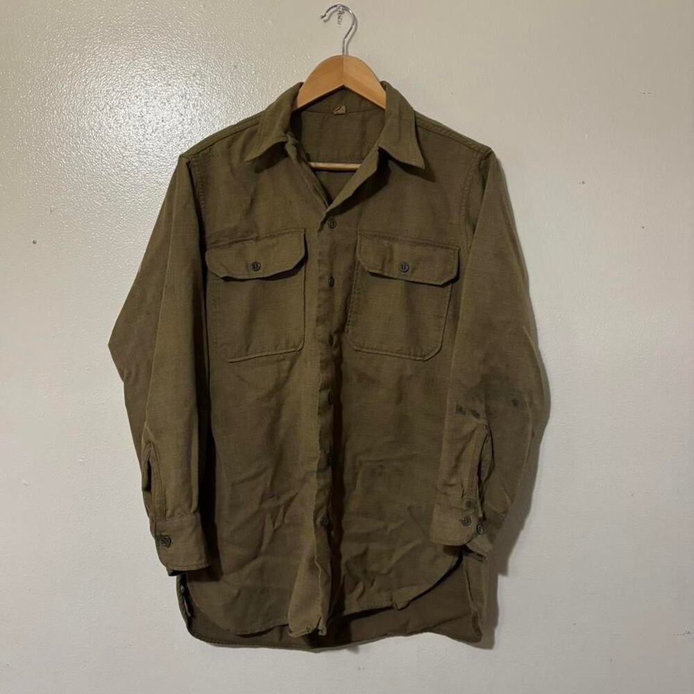 True Vintage WWII U.S. Army Wool Flannel Button Down Field Shirt Size 15x32